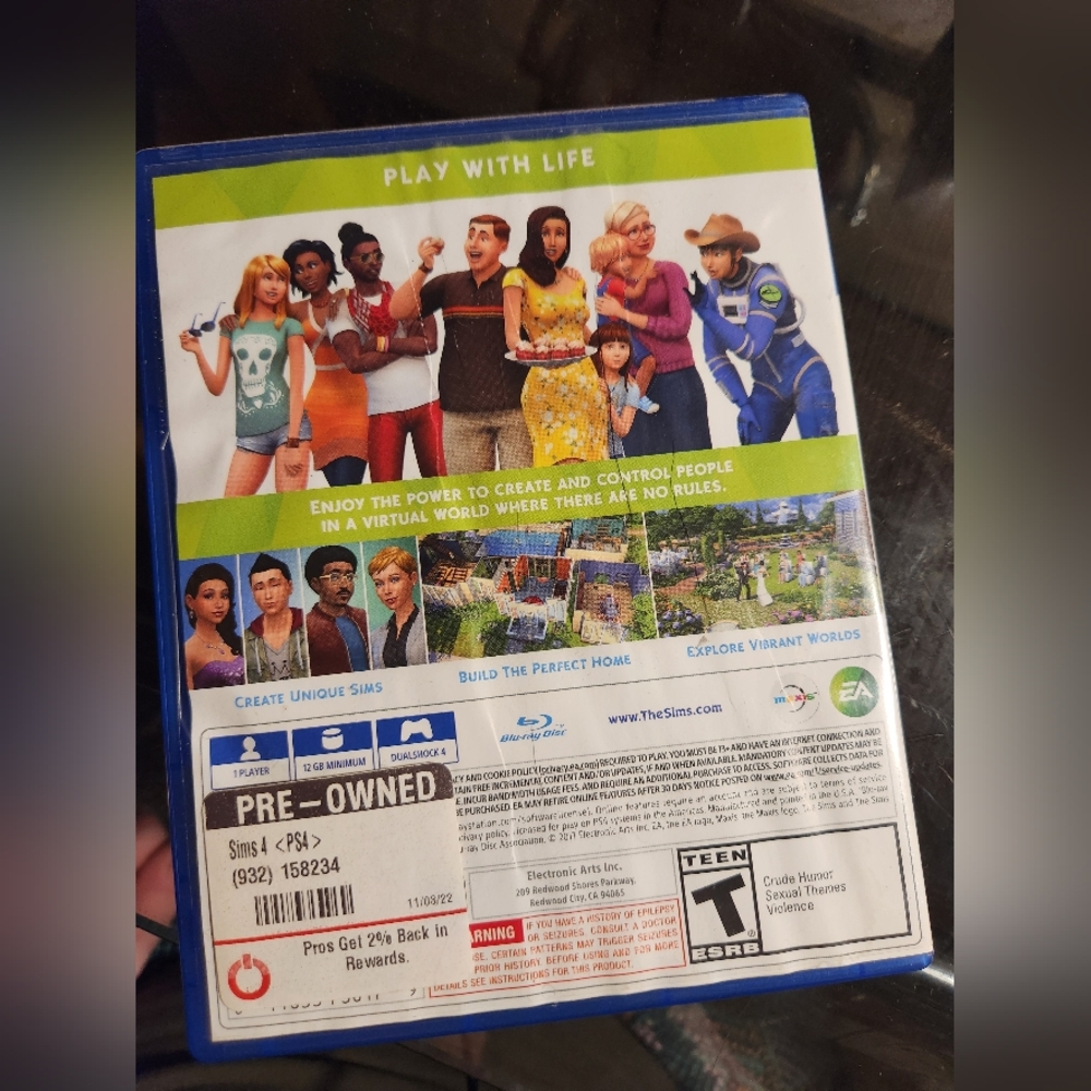 The Sims 4 (PS4) - Blue Case - Picture 2 of 4